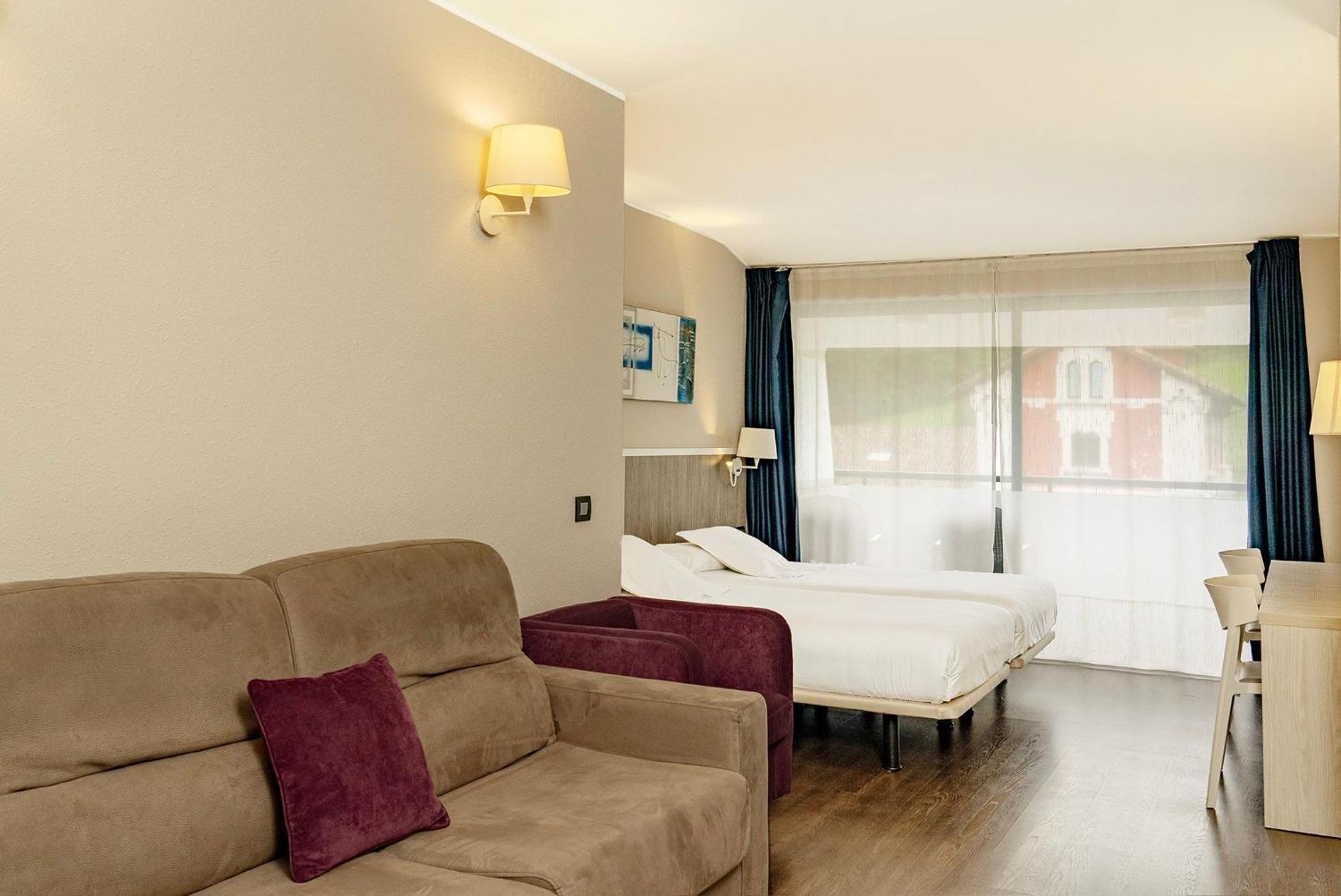Hotel La Palma De לאנס מראה חיצוני תמונה